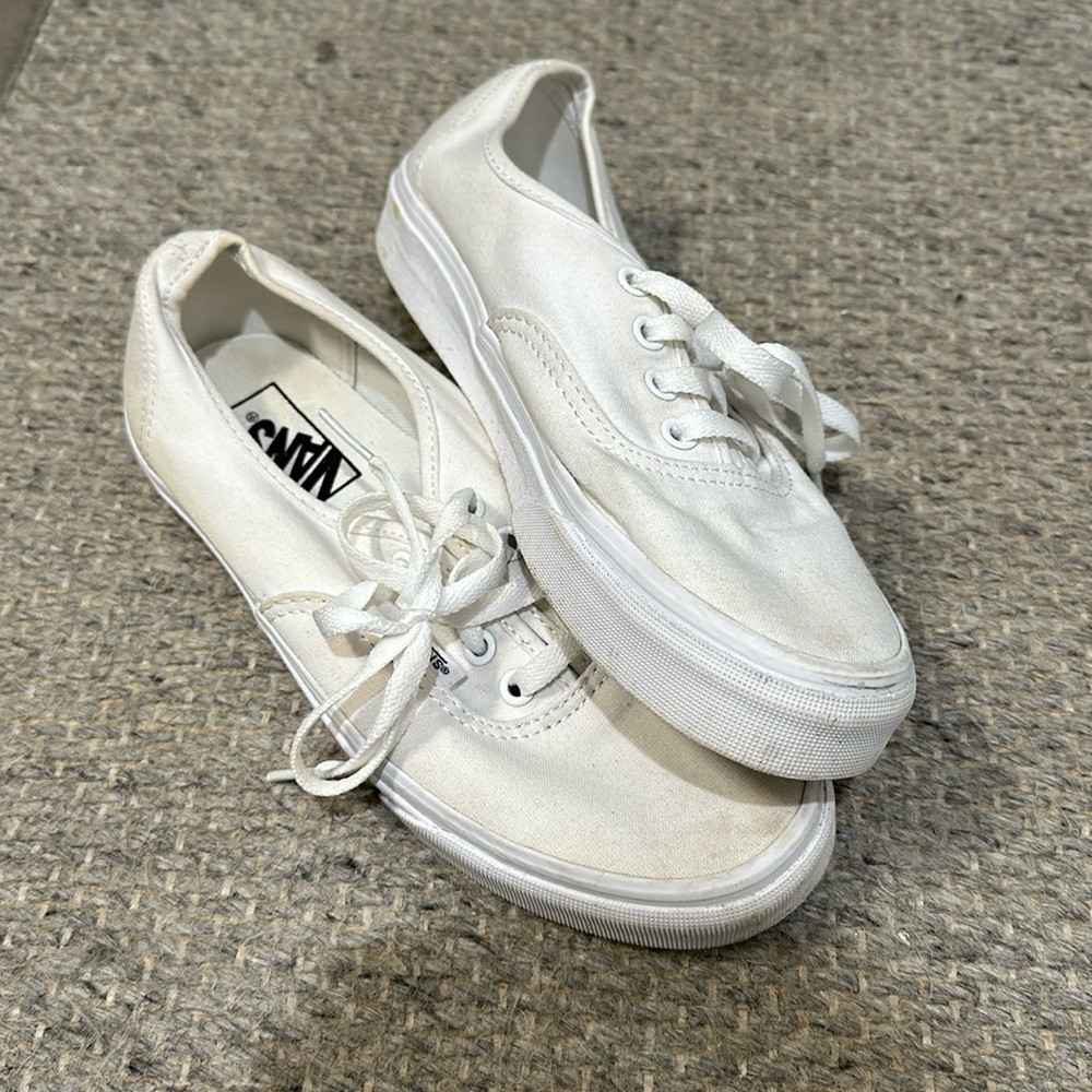 Vans Authentic Shoe